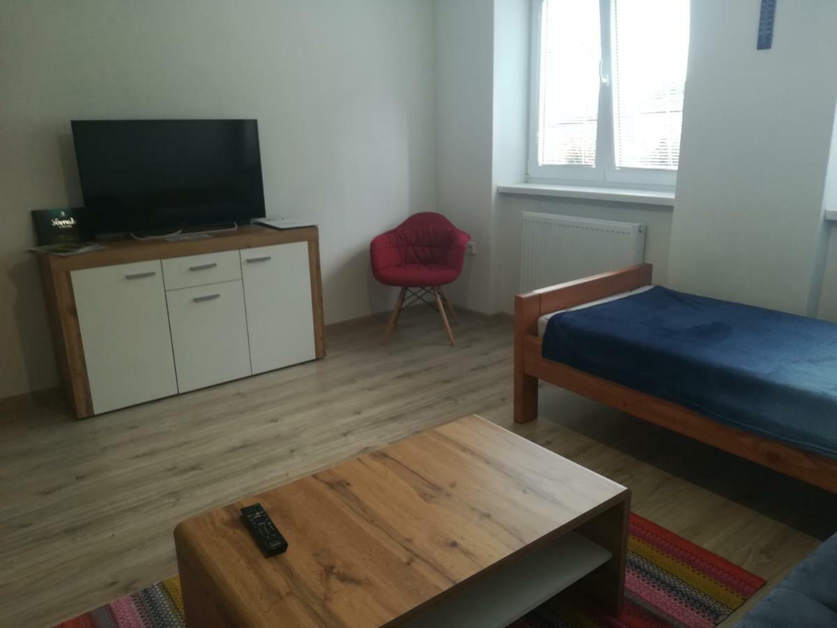Pod Zamkom Apartment Кремница Екстериор снимка